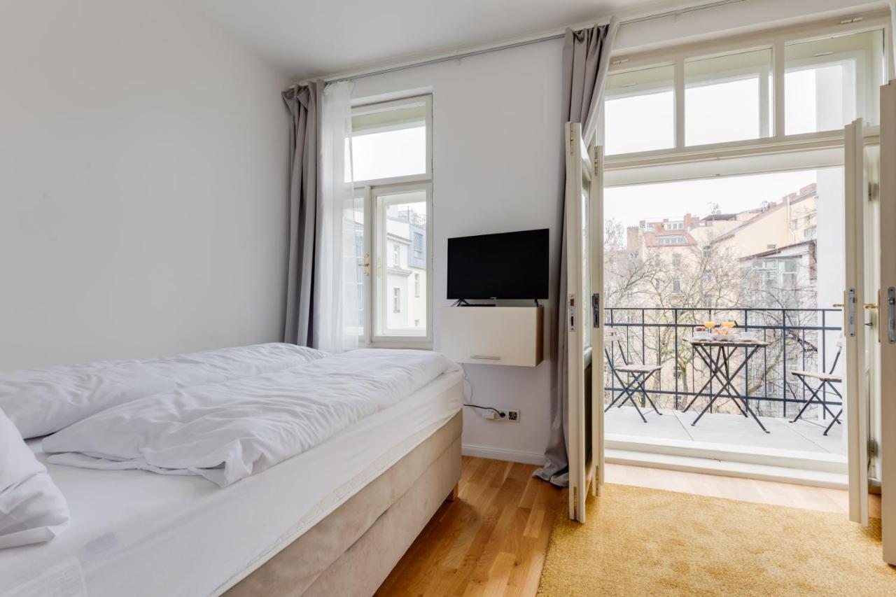 Jt'S Apartments Spanelska Str. Прага Экстерьер фото